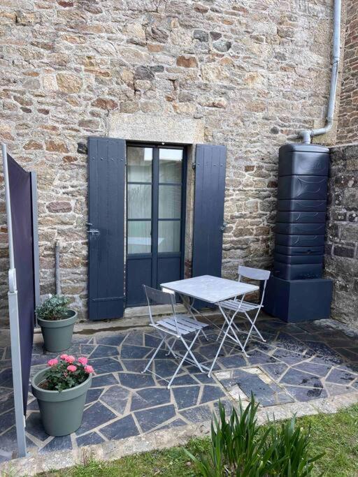 La Douce Chambree De Guingamp Exterior photo